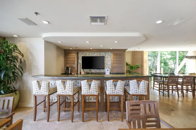 $1,299,000 | 3720 South Ocean Boulevard, Unit 306, Highland Beach, FL 33487