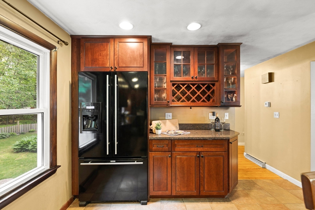 5 R Valeda Road Rehoboth, MA 02769 - Photo 6 of 42 Gallery Image 6
