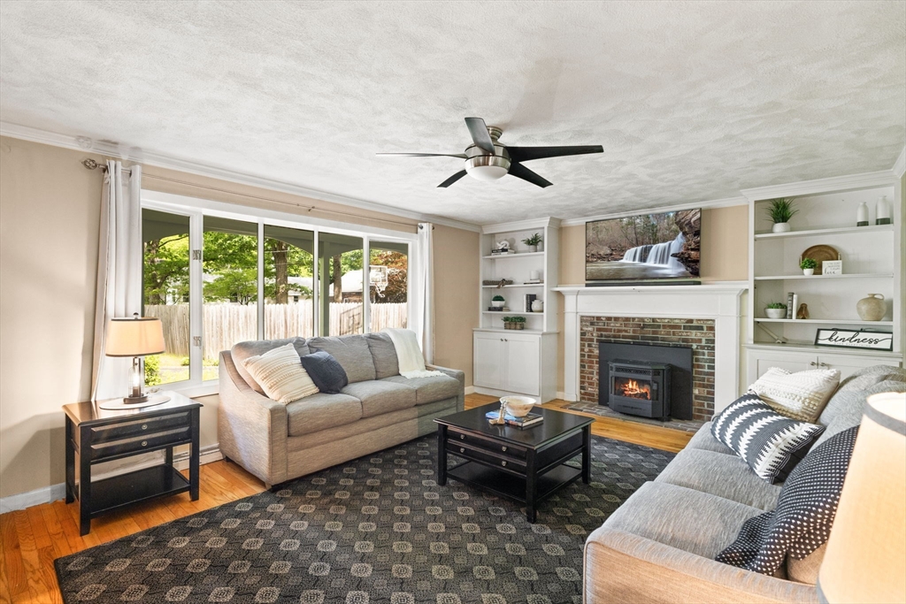 5 R Valeda Road Rehoboth, MA 02769 - Photo 7 of 42 Gallery Image 7