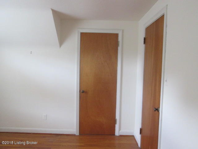 802 Ahland Road Louisville, KY 40207 - Photo 22 of 39 IMG_3386