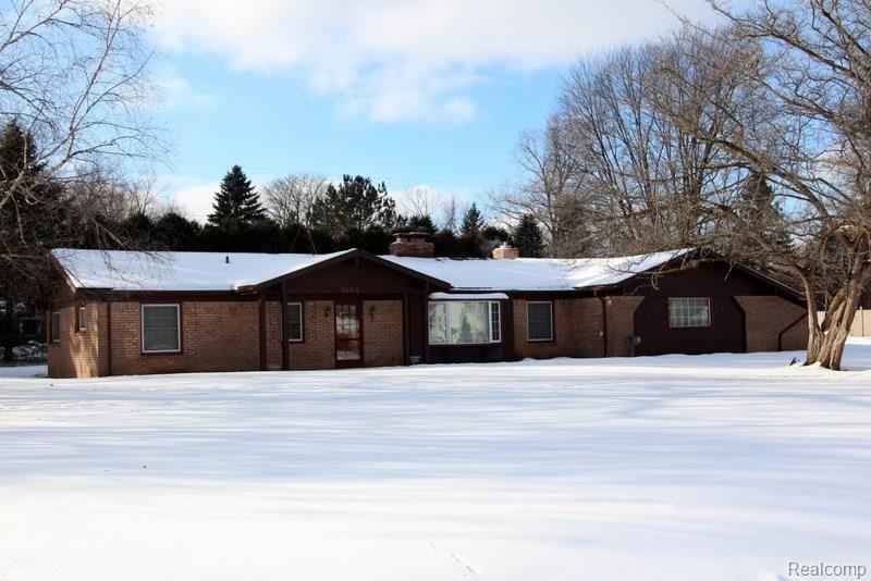1644 Kingsmere Circle Rochester, MI 48309 - Photo 31 of 31 Kingsmere+057-3035386118-O.jpg