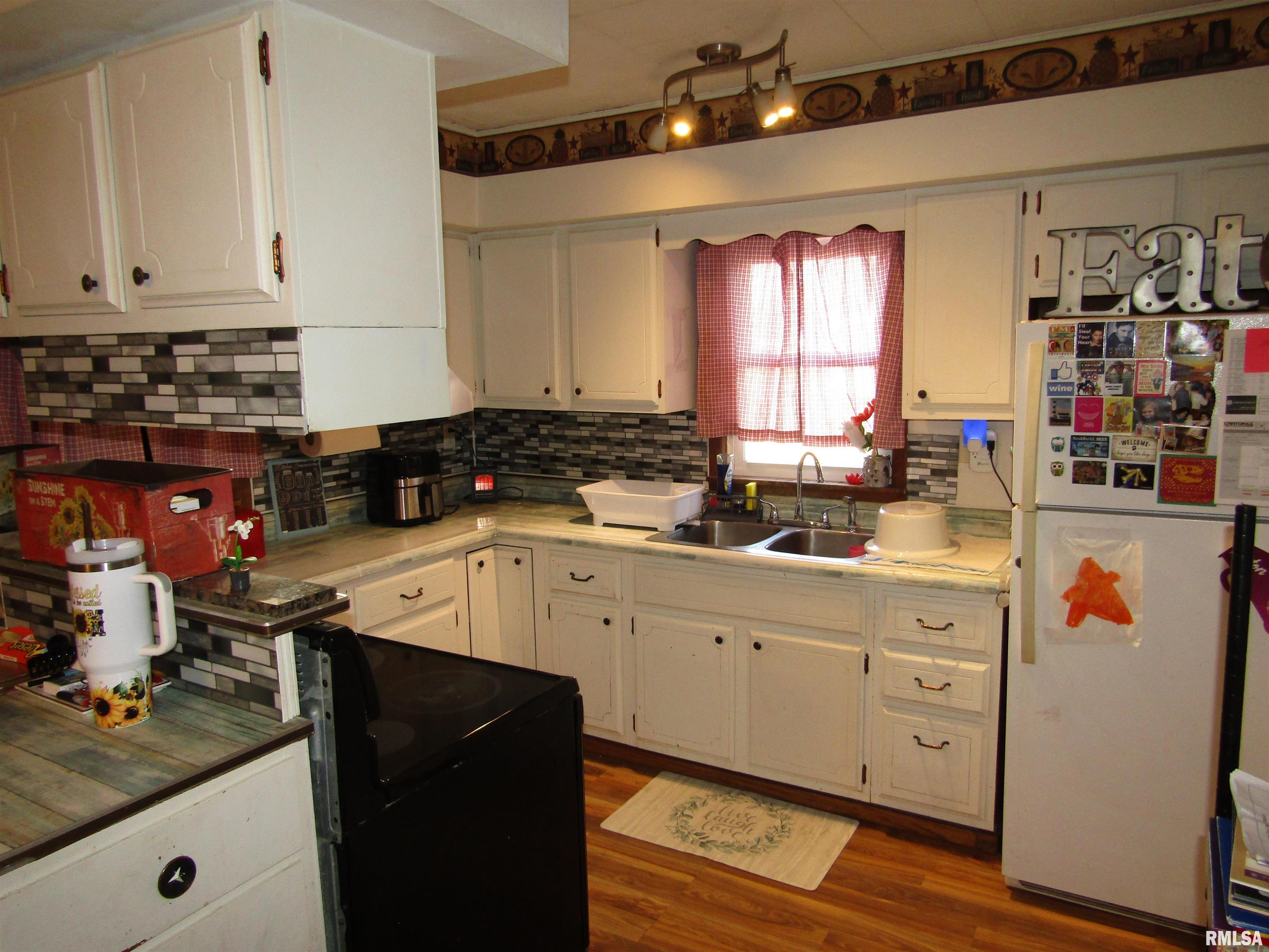 404 South 6th Street Cuba, IL 61427 - Photo 28 of 29