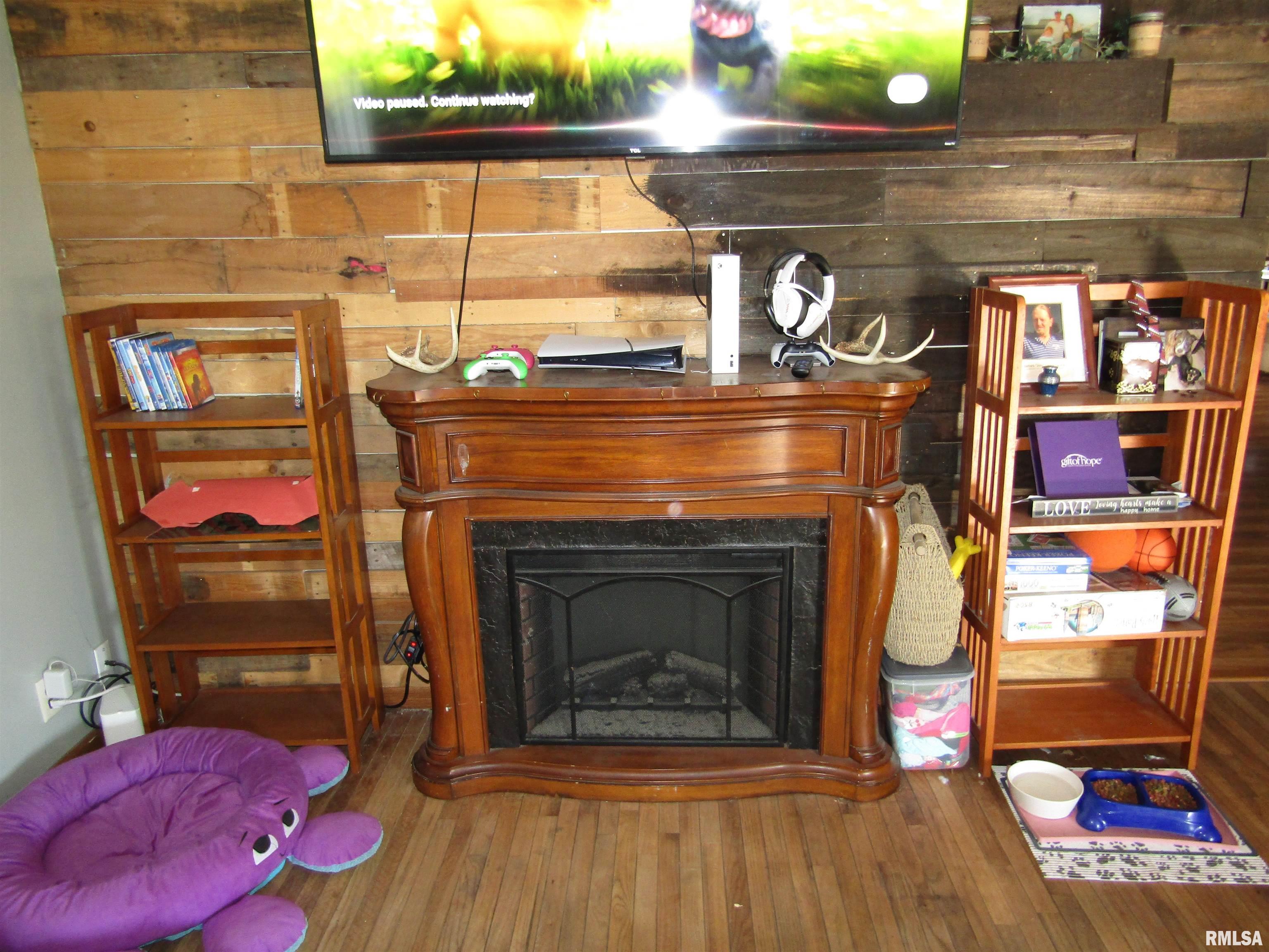 404 South 6th Street Cuba, IL 61427 - Photo 6 of 29