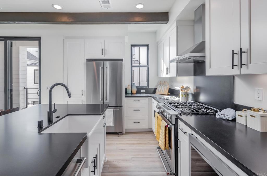 1403 Anacona Place, Unit 103 Encinitas, CA 92024 - Photo 10 of 31