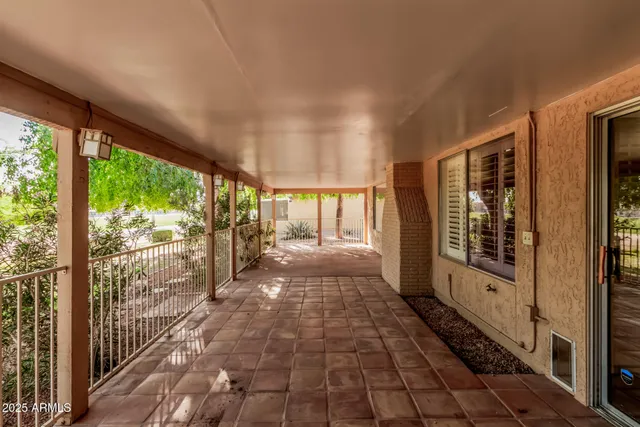 $325,000 | 11821 South Tonopah Drive, Phoenix, AZ 85044
