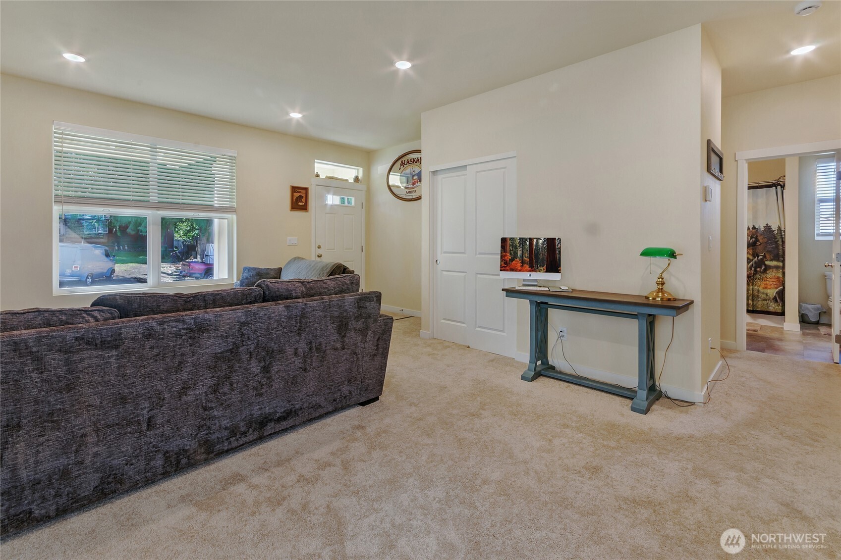 2439 Cedar Street East Port Orchard, WA 98366 - Photo 12 of 40