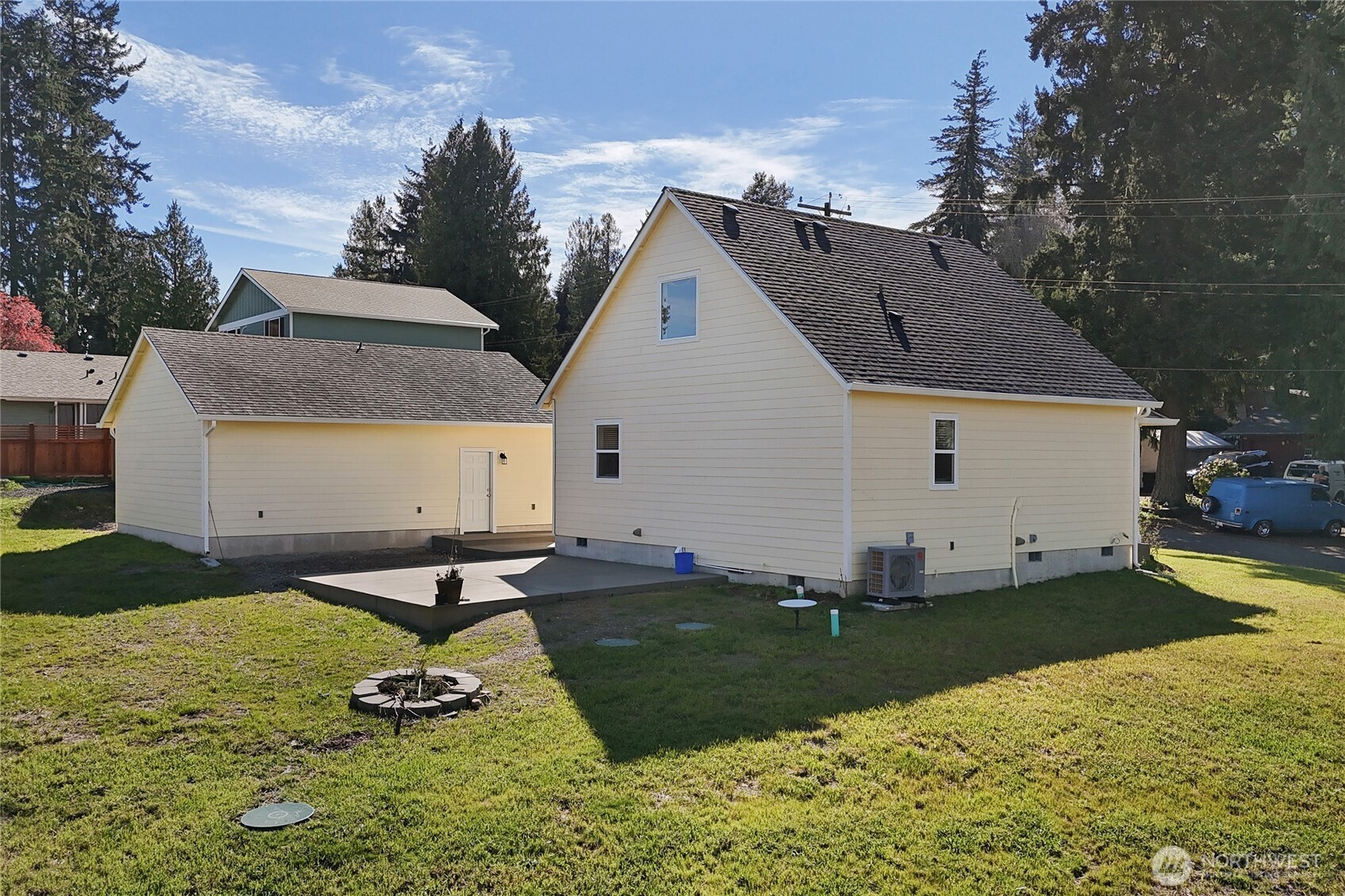 2439 Cedar Street East Port Orchard, WA 98366 - Photo 20 of 40