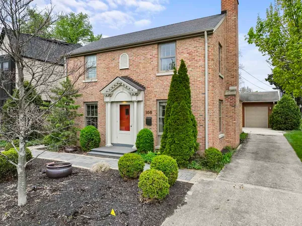 $4,000 | 168 Geneva Avenue, Elmhurst, IL 60126