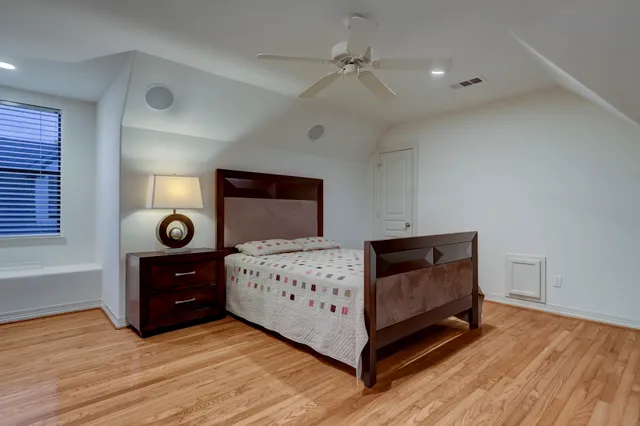 $7,400 | 5313 Fayette Street, Houston, TX 77056