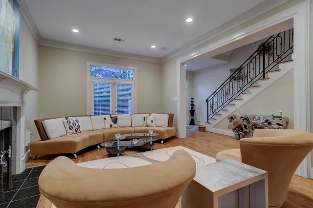 $7,400 | 5313 Fayette Street, Houston, TX 77056