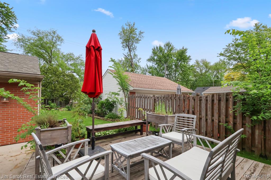 1234 Hampton Road Grosse Pointe Woods, MI 48236 - Photo 21 of 24