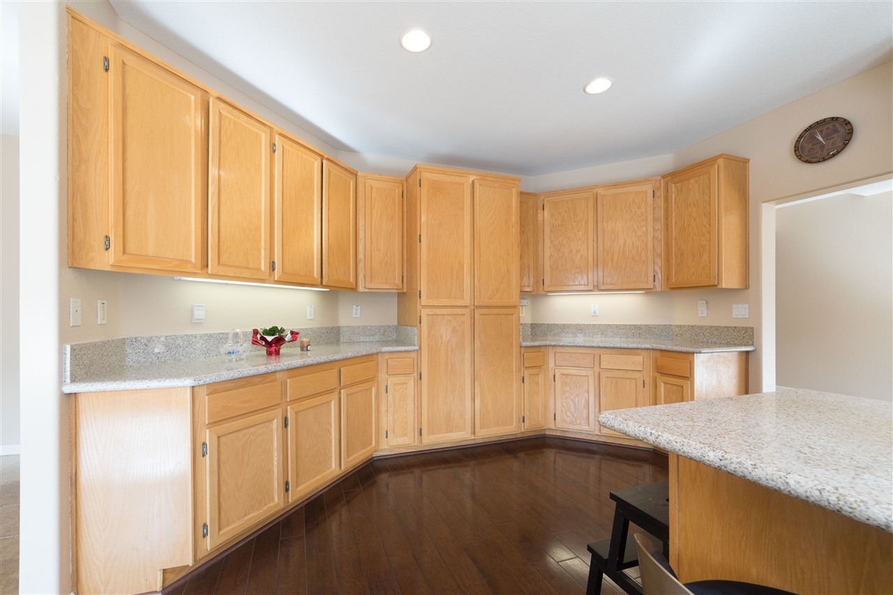 1387 Riviera Summit Road San Diego, CA 92154 - Photo 8 of 25