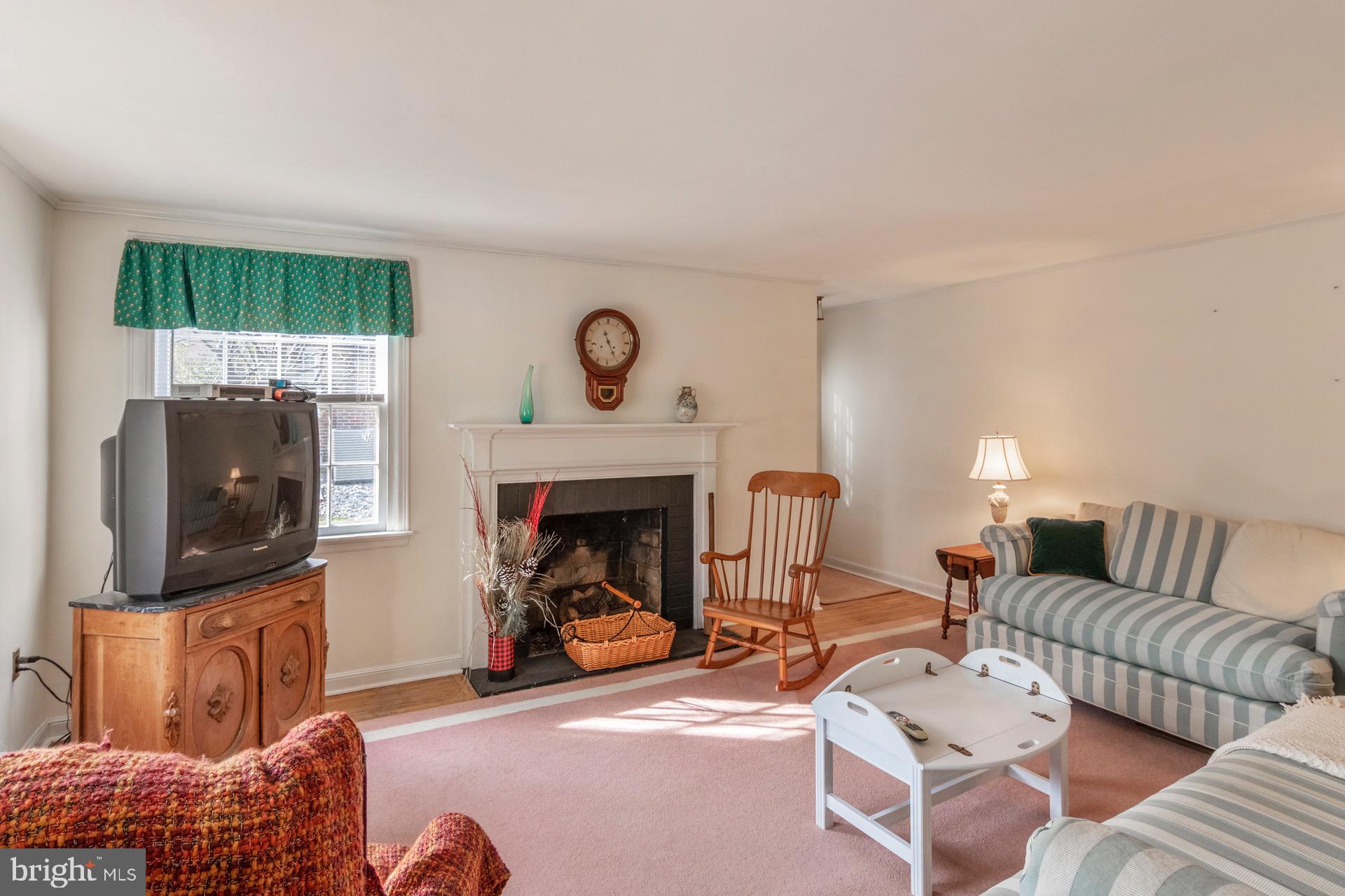 719 Avondale Road Glenside, PA 19038 - Photo 7 of 34 Gallery Image 7