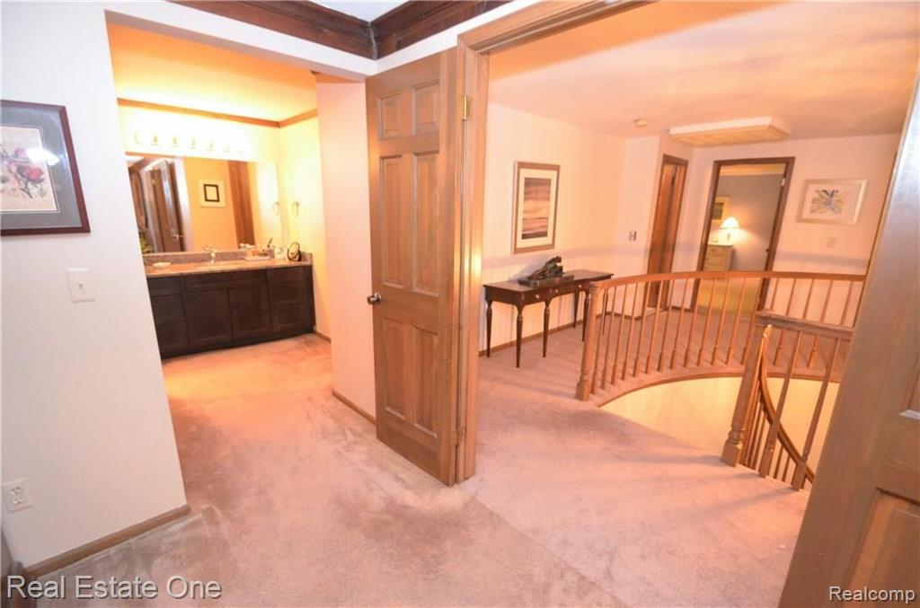 1007 Hidden Lane Rochester Hills, MI 48309 - Photo 39 of 61