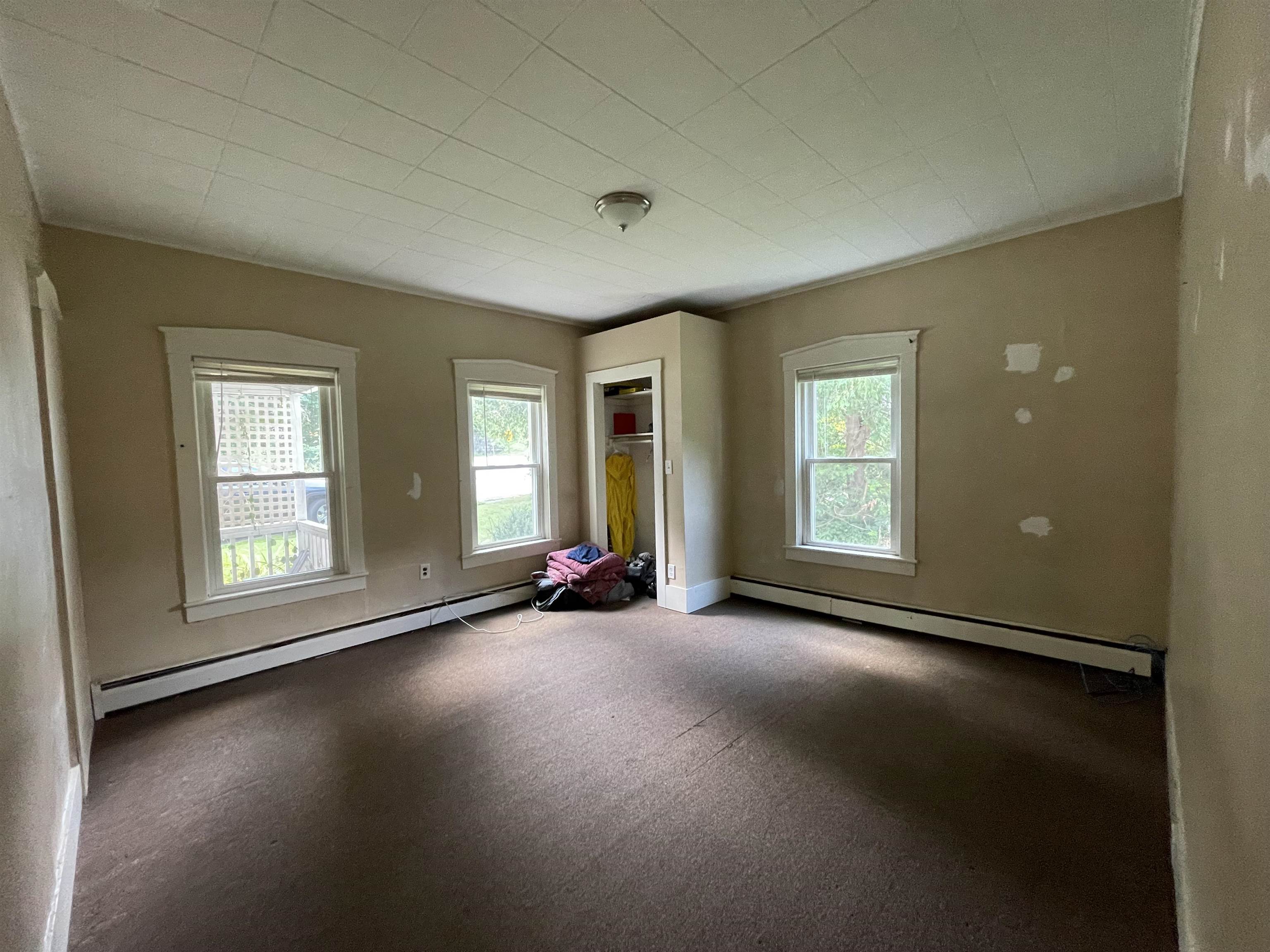 168 Simons Avenue Rutland Town, VT 05736 - Photo 11 of 30