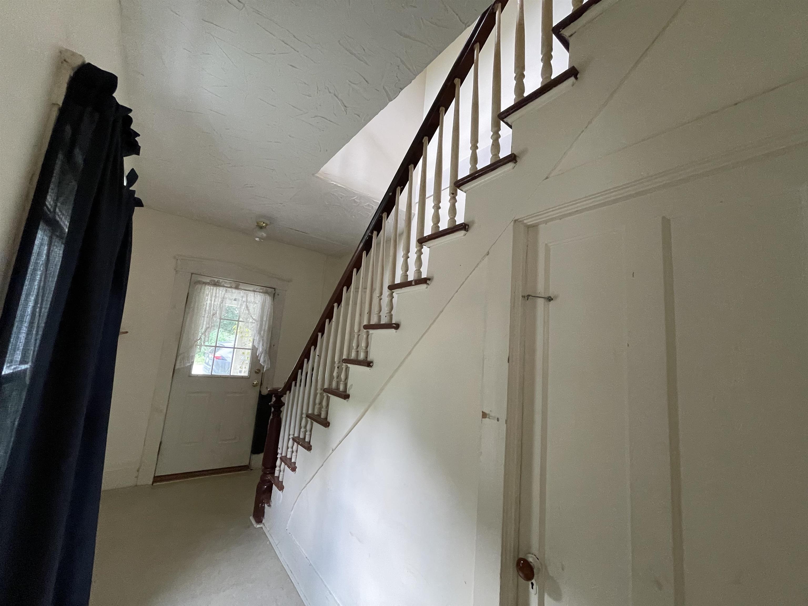 168 Simons Avenue Rutland Town, VT 05736 - Photo 15 of 30