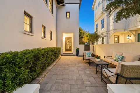 $1,495,000 | 239 Sand Oaks Circle, Santa Rosa Beach, FL 32459