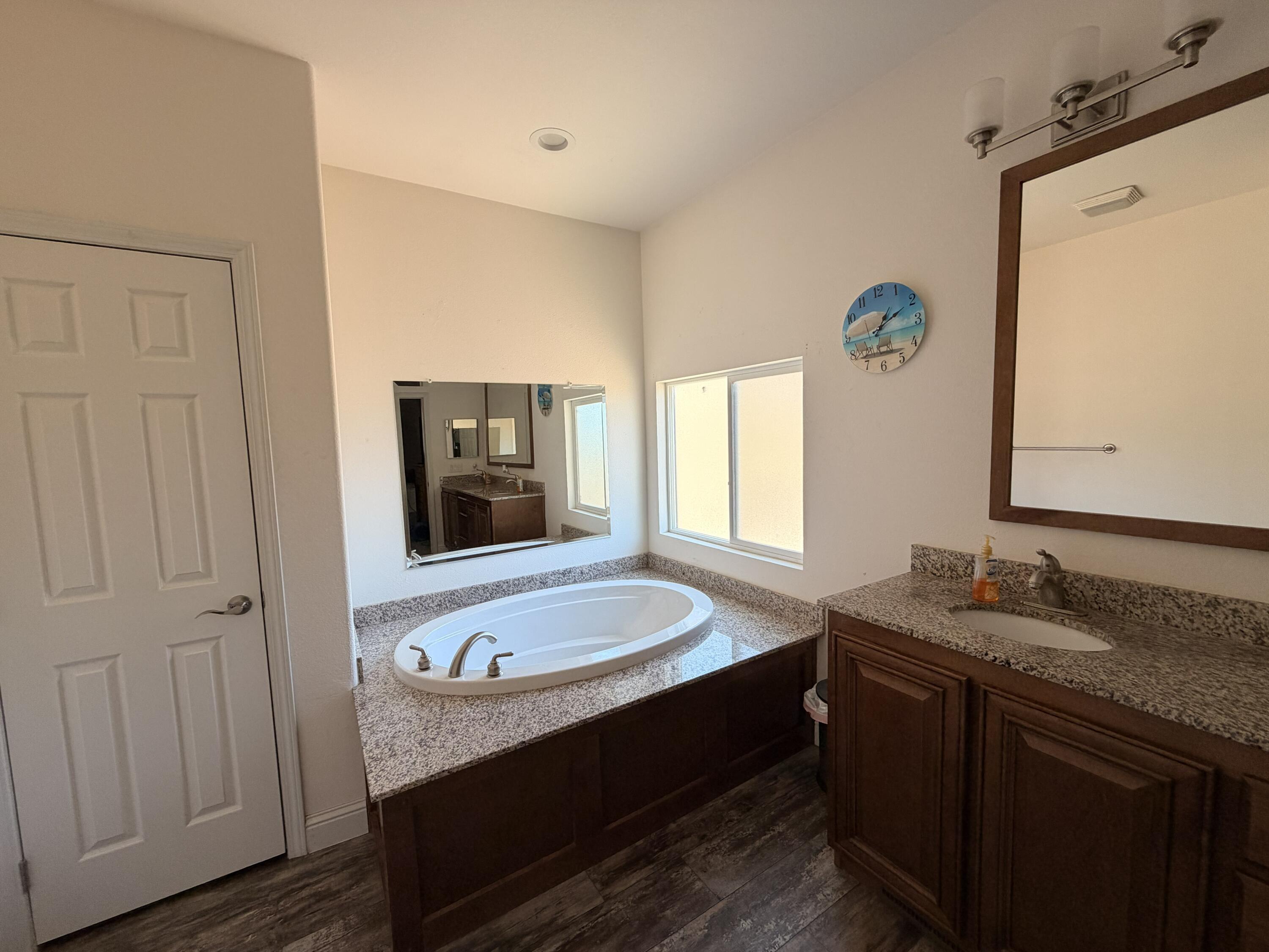 37180 Mistletoe Road Squaw Valley, CA 93675 - Photo 9 of 17