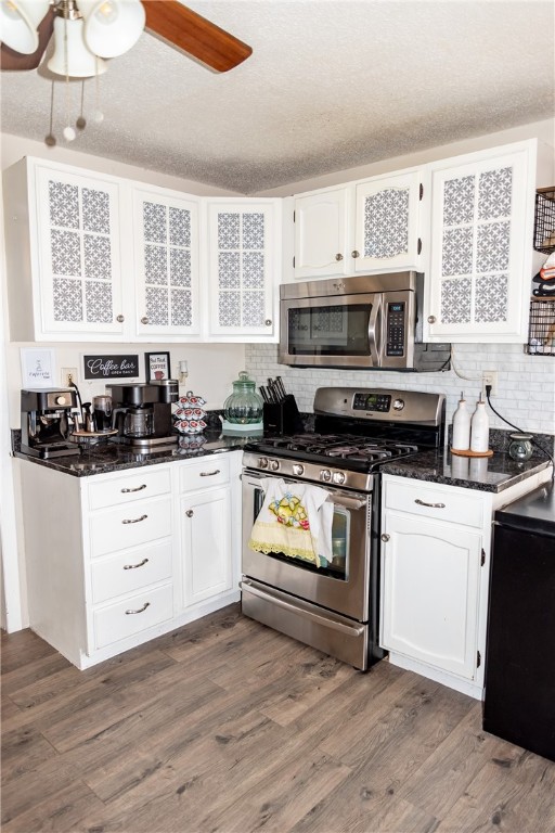 521 Front Street Woonsocket, RI 02895 - Photo 11 of 26 Kitchen