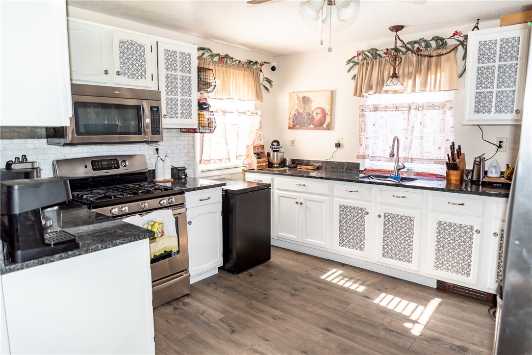 521 Front Street Woonsocket, RI 02895 - Photo 12 of 26