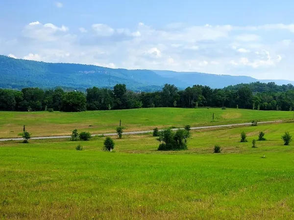 $134,900 | 121 River Ridge Drive, Dunlap, TN 37327