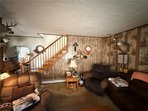 $129,900 | 1302 5th Avenue, Ford City, PA 16226