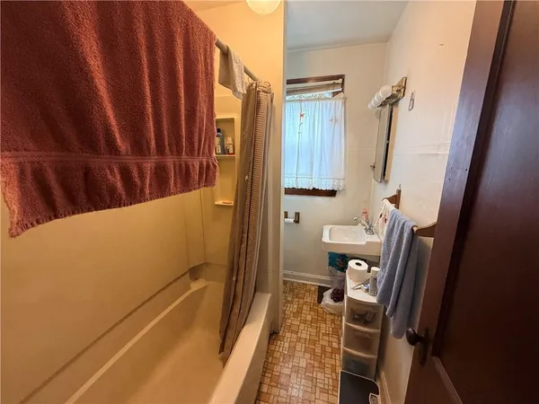 $129,900 | 1302 5th Avenue, Ford City, PA 16226