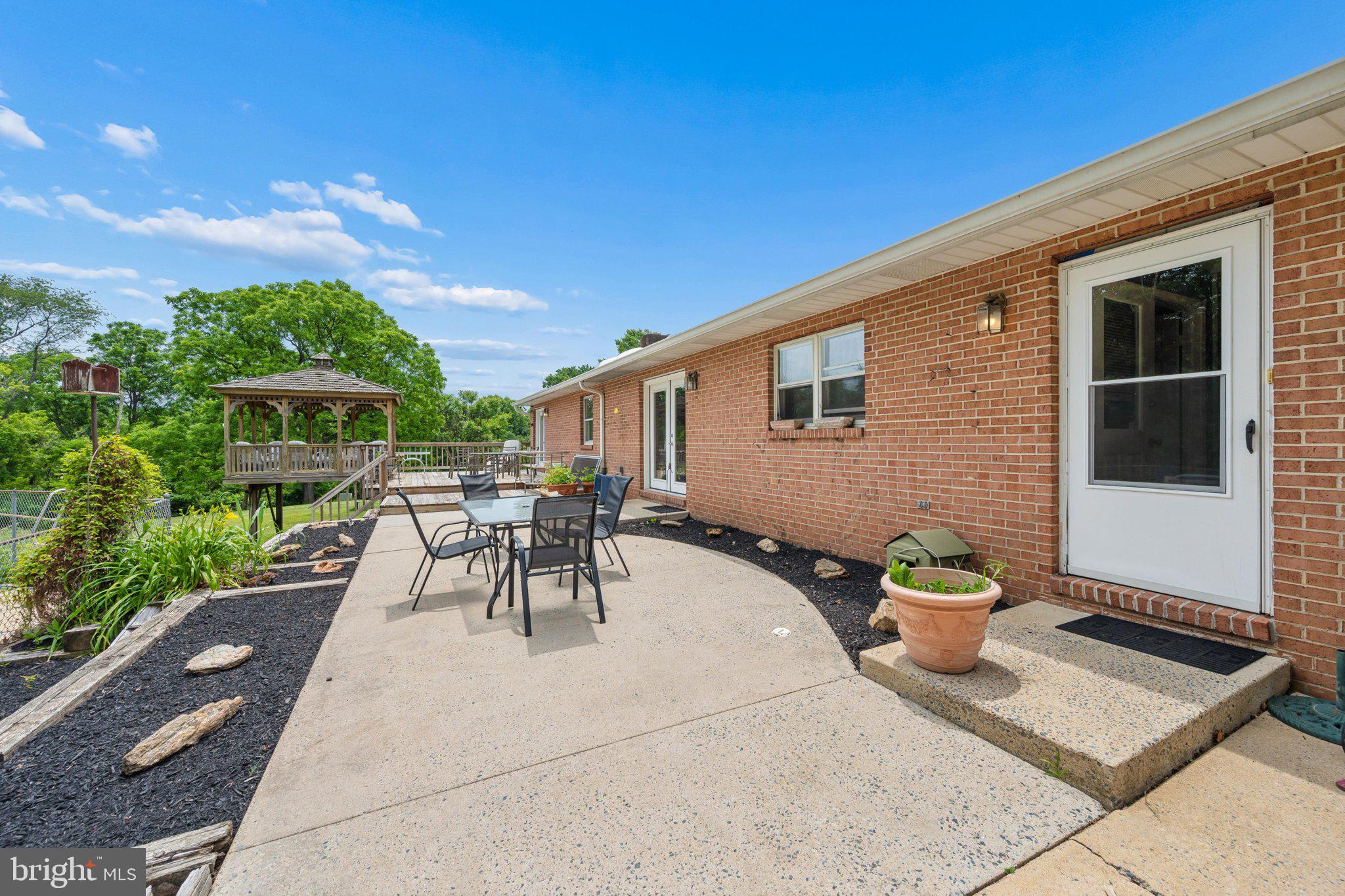 8953 Gue Road Damascus, MD 20872 - Photo 31 of 54 Exterior Back