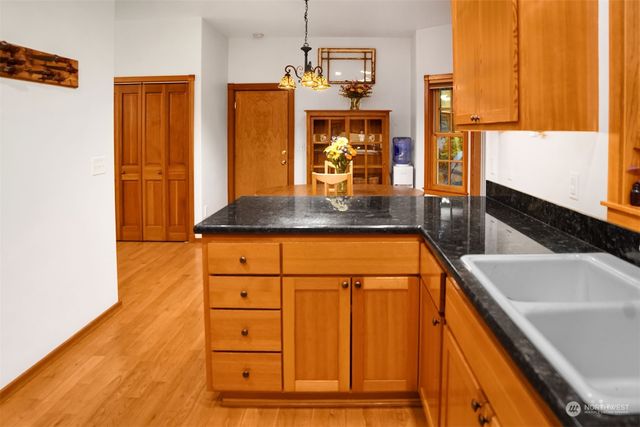 $594,000 | 9517 208th Avenue East, Lake Tapps, WA 98391