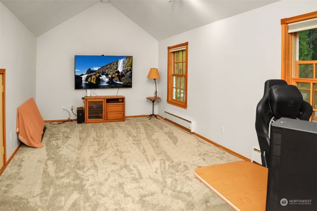 $594,000 | 9517 208th Avenue East, Lake Tapps, WA 98391