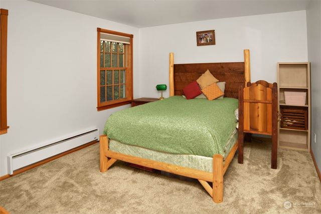 $594,000 | 9517 208th Avenue East, Lake Tapps, WA 98391