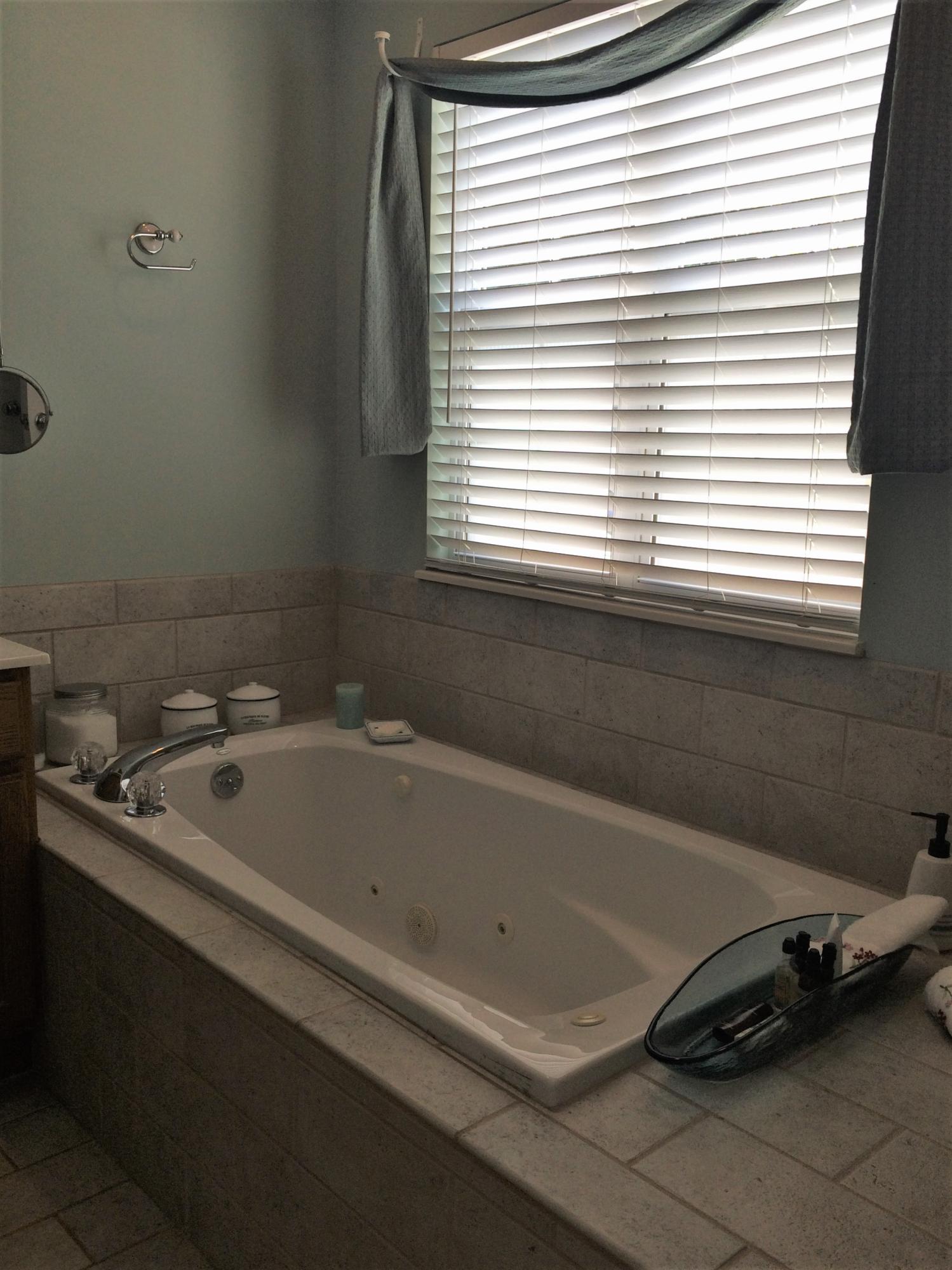1197 Laurel Road Clinton, TN 37716 - Photo 22 of 37 Relax & Unwind