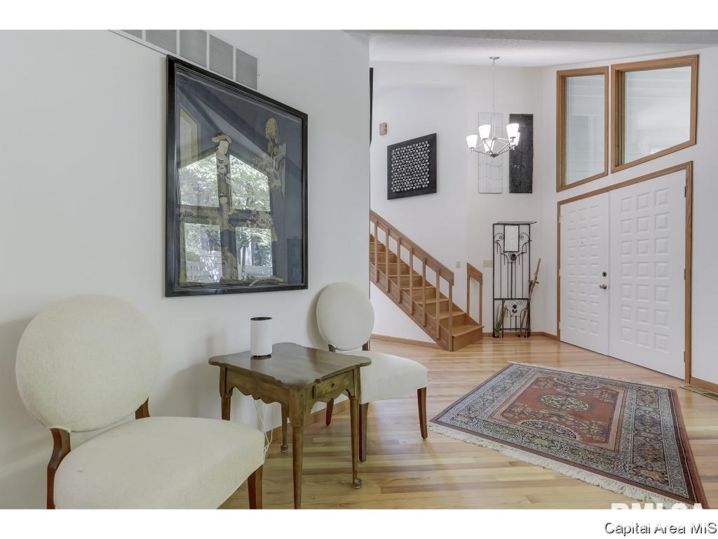 6 Forest Ridge Springfield, IL 62712 - Photo 5 of 36 Gallery Image 5