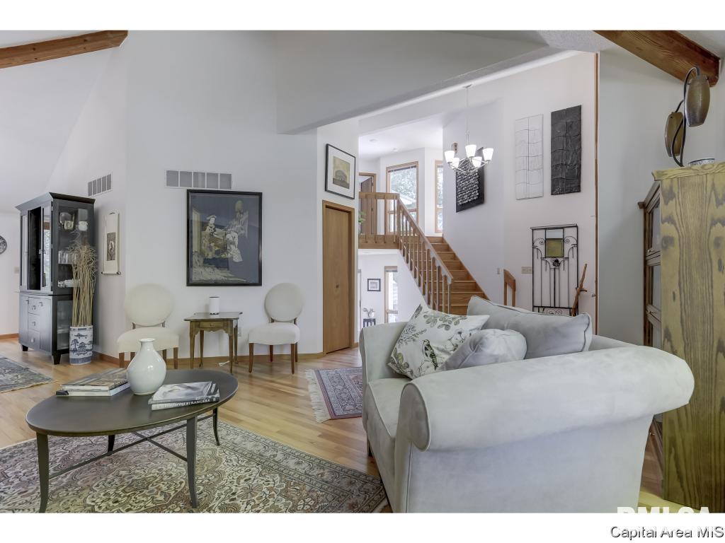 6 Forest Ridge Springfield, IL 62712 - Photo 9 of 36 Gallery Image 9
