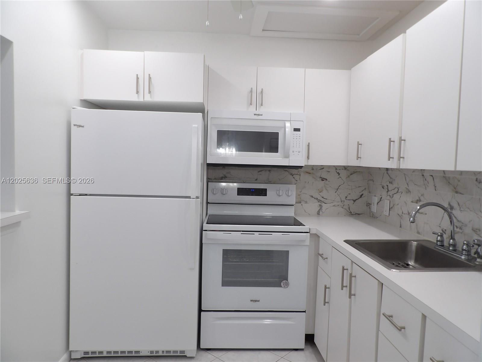 77 Preston Way, Unit 77 Boca Raton, FL 33434 - Photo 12 of 32 Photo 12