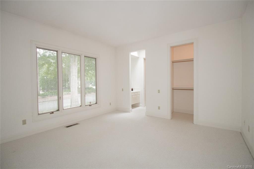 5134 Chillmark Road Charlotte, NC 28226 - Photo 18 of 24 Gallery Image 18