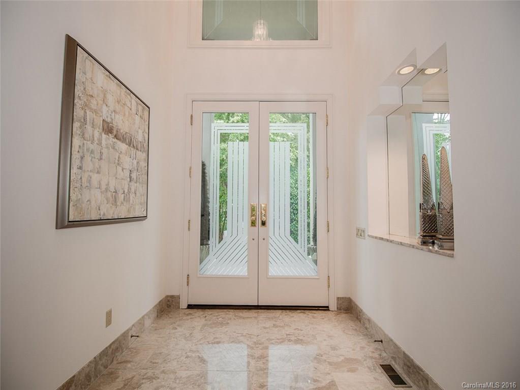 5134 Chillmark Road Charlotte, NC 28226 - Photo 3 of 24 Gallery Image 3