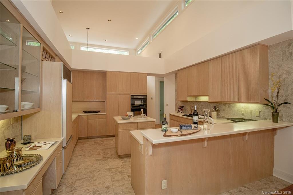 5134 Chillmark Road Charlotte, NC 28226 - Photo 9 of 24 Gallery Image 9