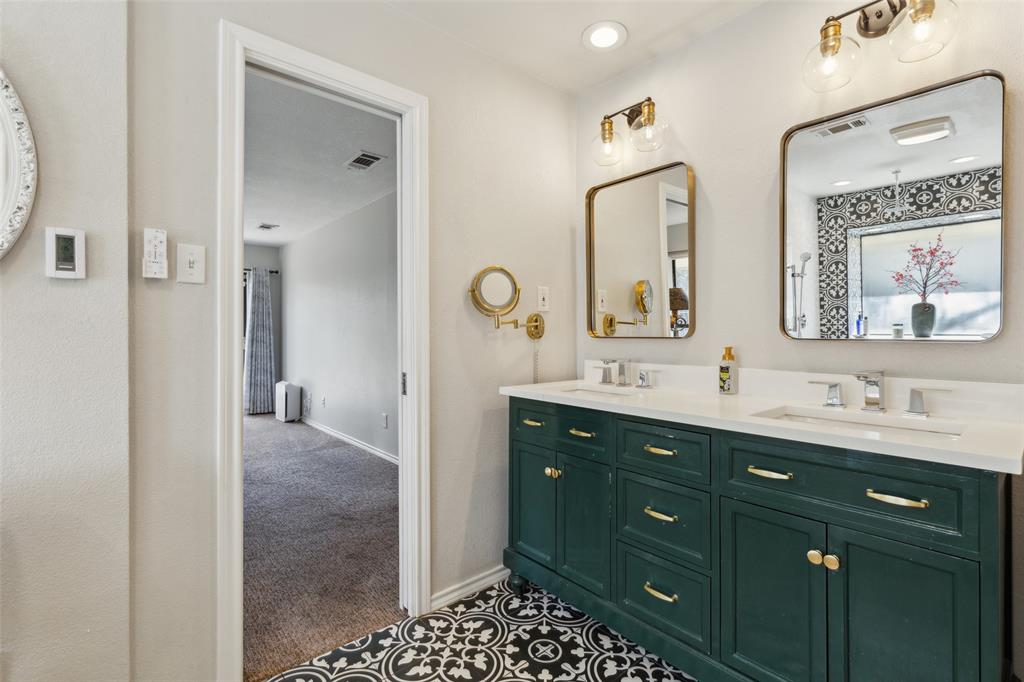 1207 Middlebrook Place Dallas, TX 75208 - Photo 23 of 40