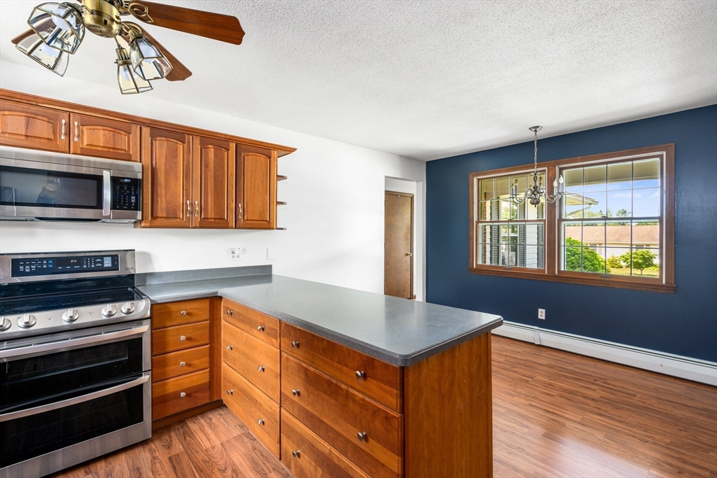 9 Sandra Road Easthampton, MA 01027 - Photo 14 of 42