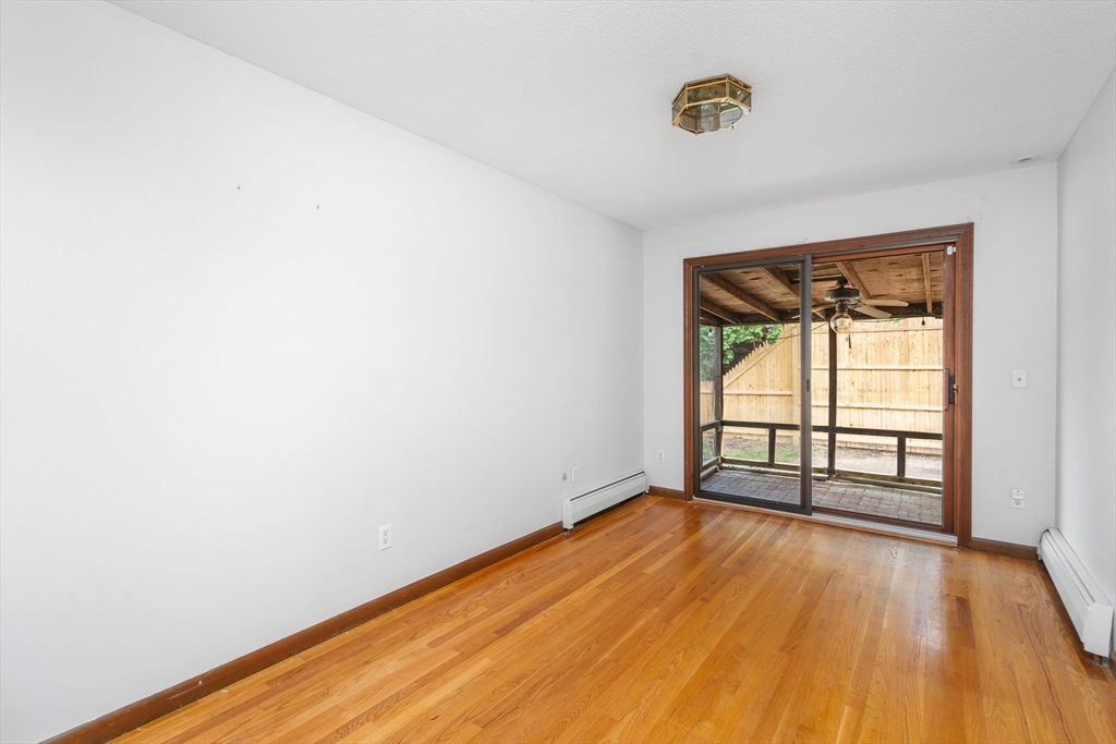 9 Sandra Road Easthampton, MA 01027 - Photo 17 of 42