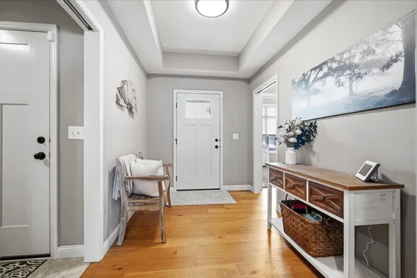 $425,000 | 6 Bucktown Court, Bloomington, IL 61705