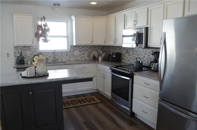 $374,900 | 515 Galileo Drive, Rostraver Township, PA 15012