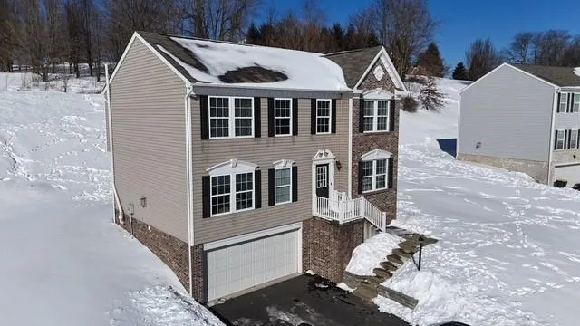 $374,900 | 515 Galileo Drive, Rostraver Township, PA 15012