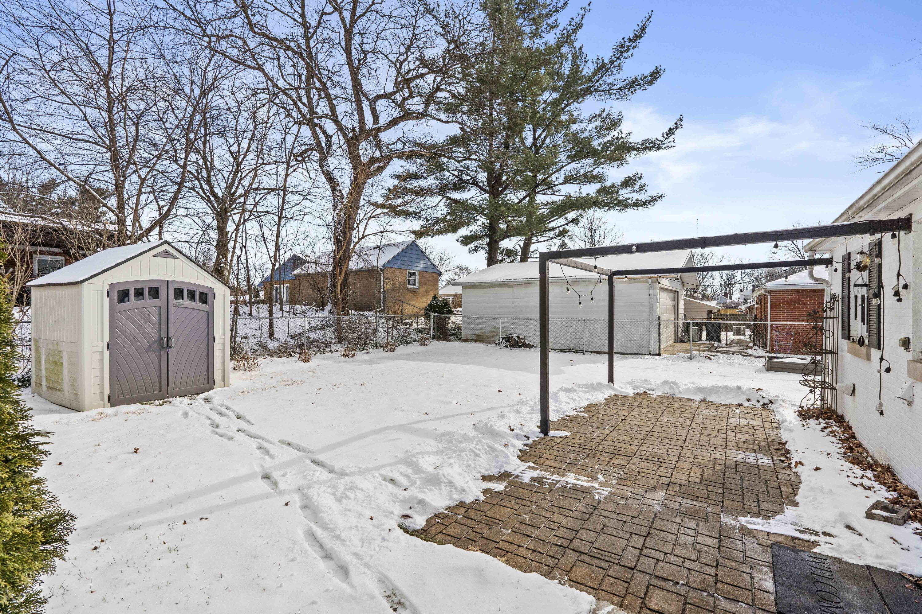 726 Yellowstone Road Valparaiso, IN 46385 - Photo 13 of 14 3000x2000