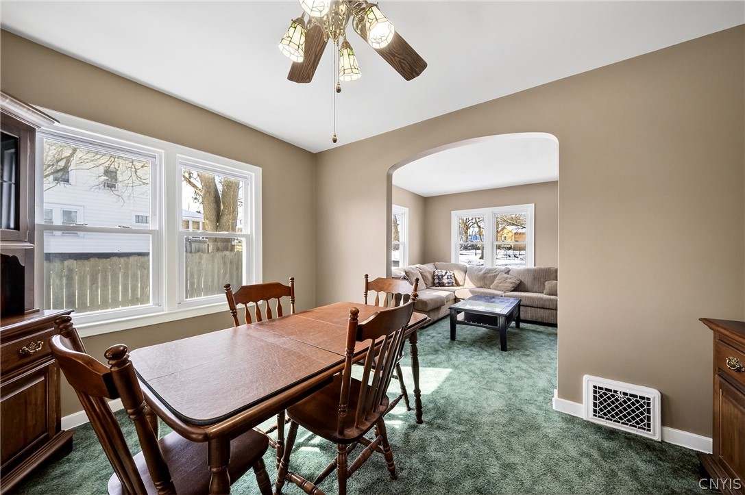 419 Darlington Road East Salina, NY 13208 - Photo 6 of 33