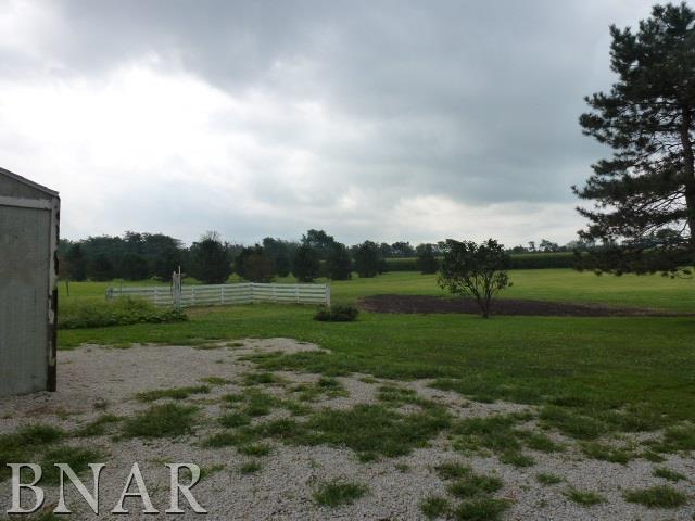 13810 Harrold Point Road Wapella, IL 61777 - Photo 17 of 27 Gallery Image 17