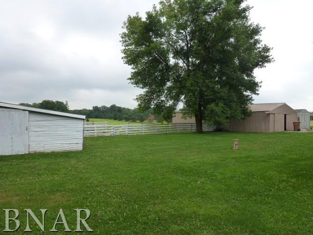 13810 Harrold Point Road Wapella, IL 61777 - Photo 18 of 27 Gallery Image 18