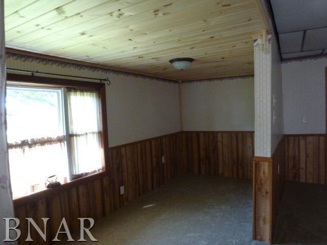 13810 Harrold Point Road Wapella, IL 61777 - Photo 8 of 27 Gallery Image 8