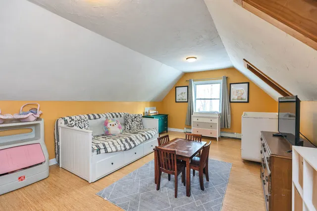 $485,000 | 412 Deerpath Lane, Pembroke, NH 03275